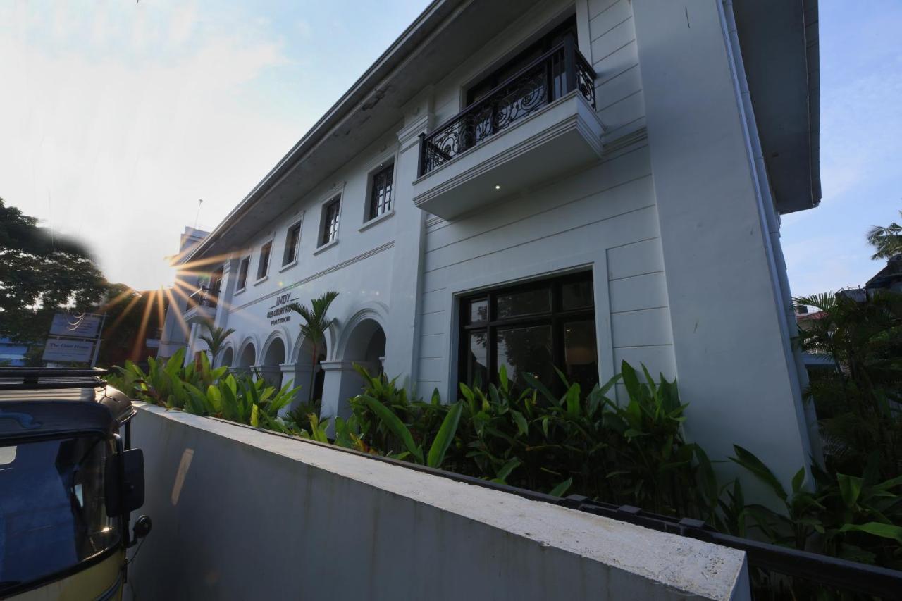 Kochi 印地老院之家酒店 外观 照片